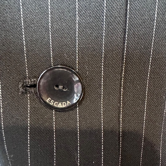 Ladies Escada Black Wool Double Breasted Blazer Jacket Lined, Size 42FR 10US - Picture 4 of 6